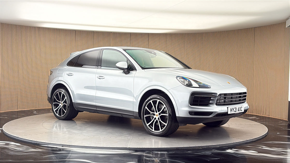 More views of Porsche Cayenne