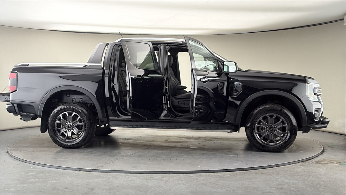 More views of Ford Ranger