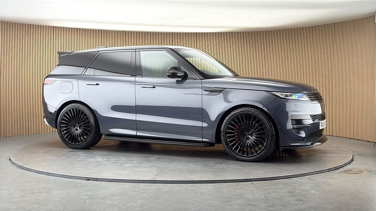 More views of Land Rover Range Rover Sport