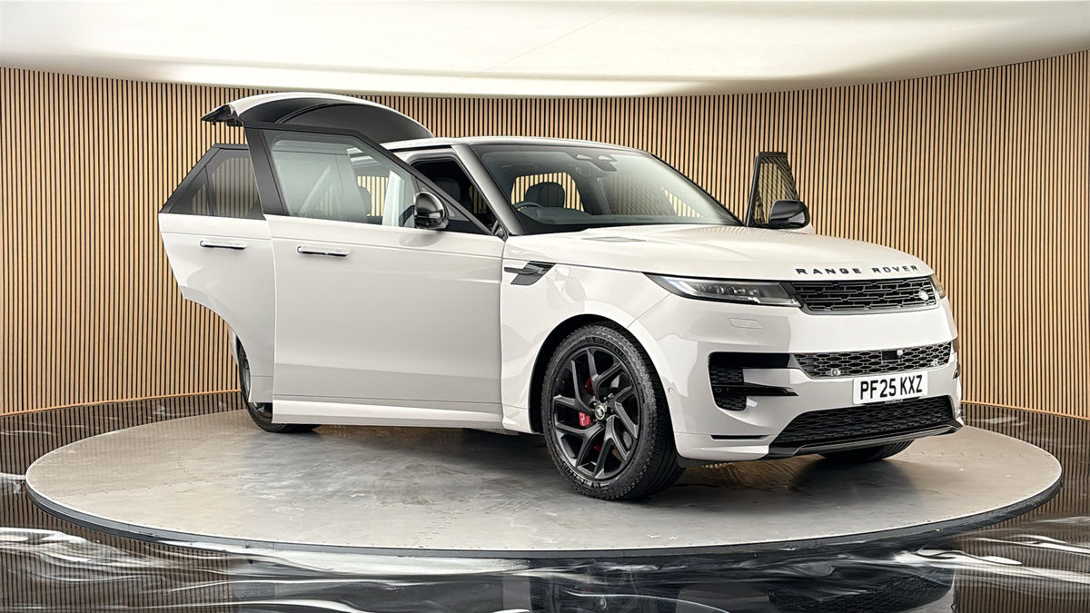 More views of Land Rover Range Rover Sport