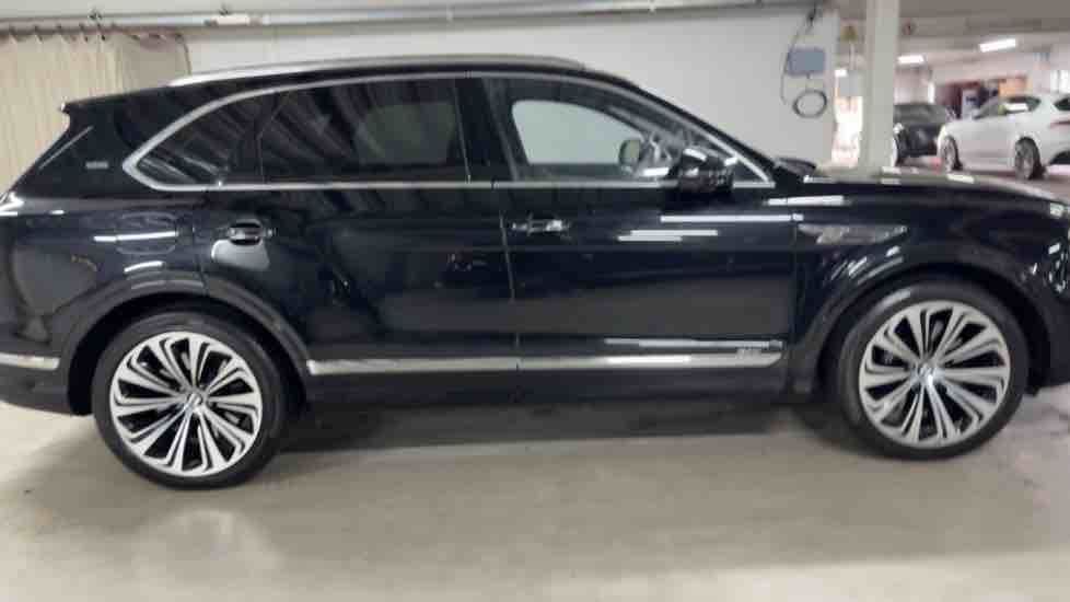 More views of Bentley Bentayga