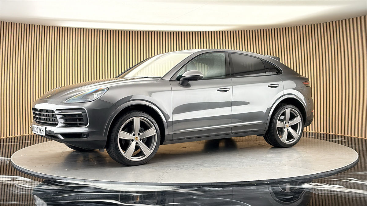 More views of Porsche Cayenne