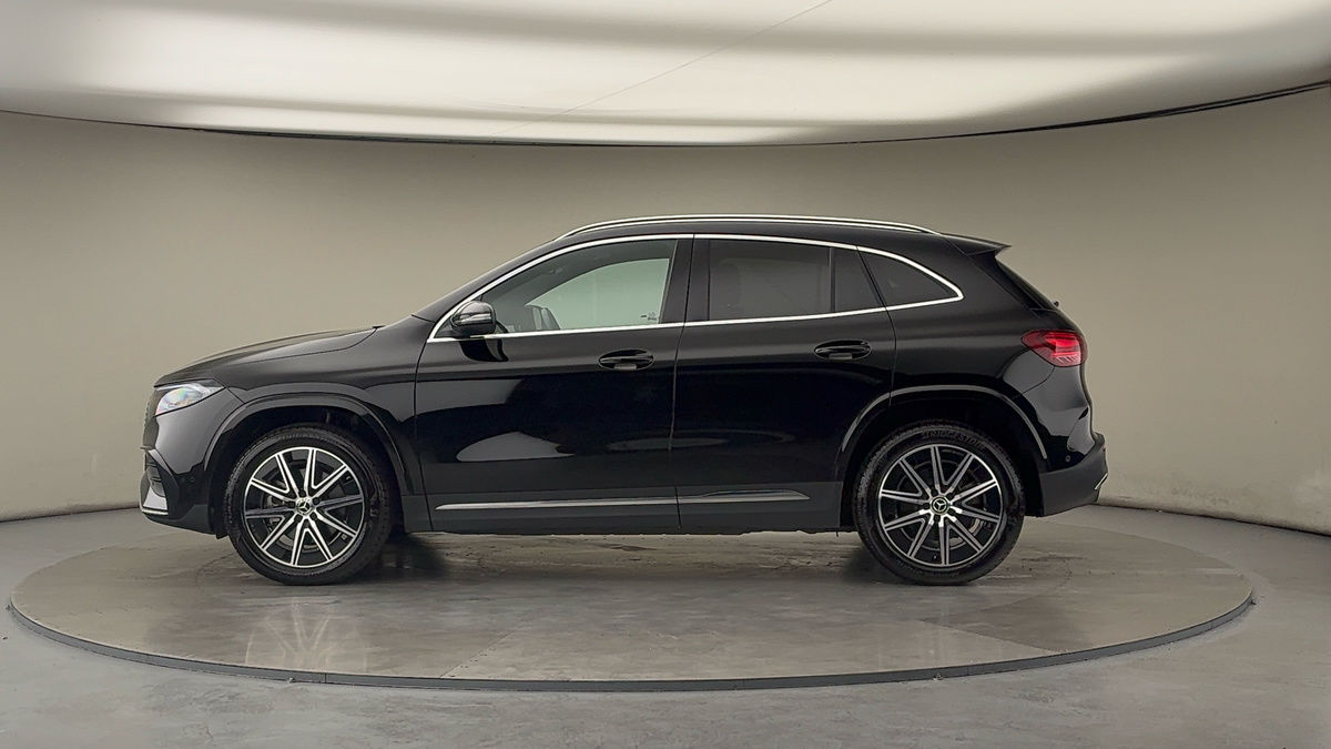 Mercedes-Benz EQA Image 15