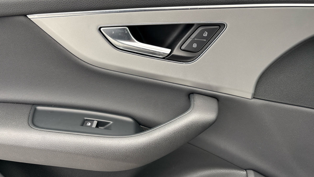 Audi Q7 Image 19