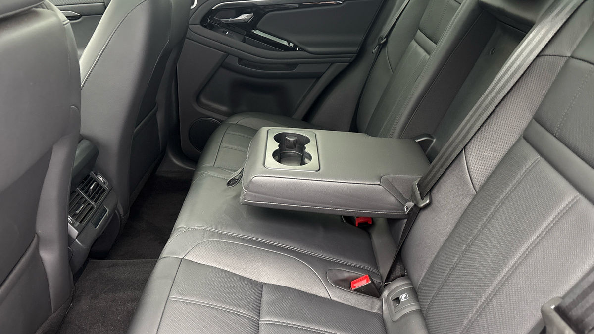 Land Rover Range Rover Evoque Image 9
