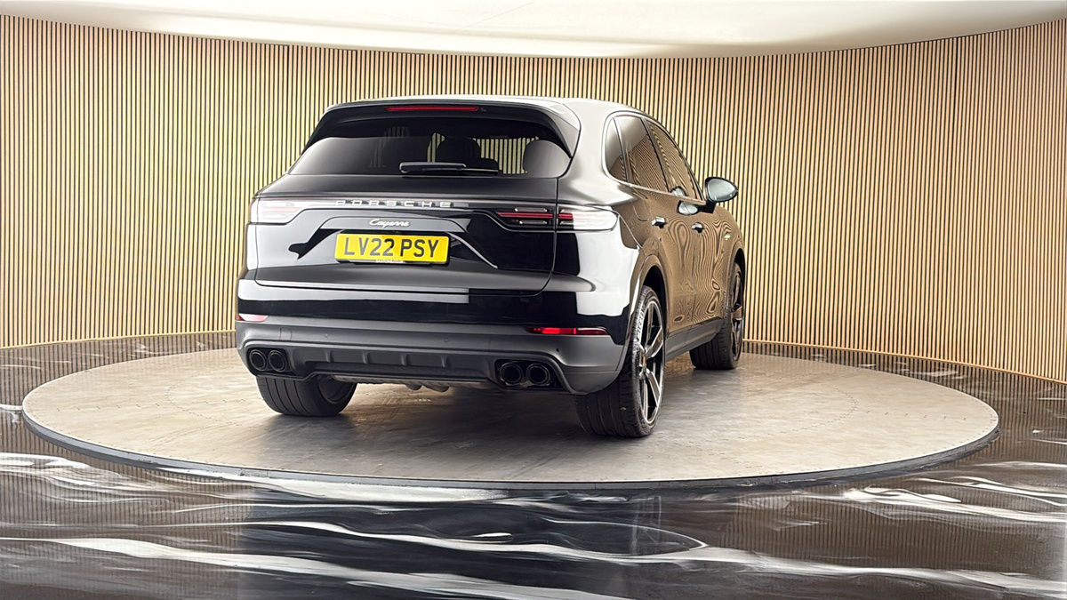 More views of Porsche Cayenne