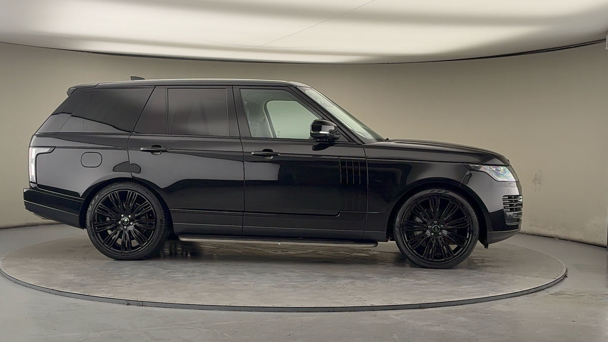 More views of Land Rover Range Rover