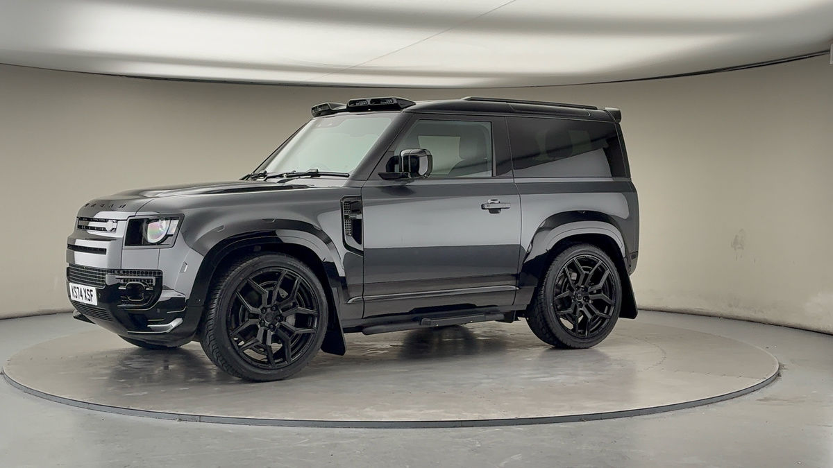 More views of Land Rover Defender 90