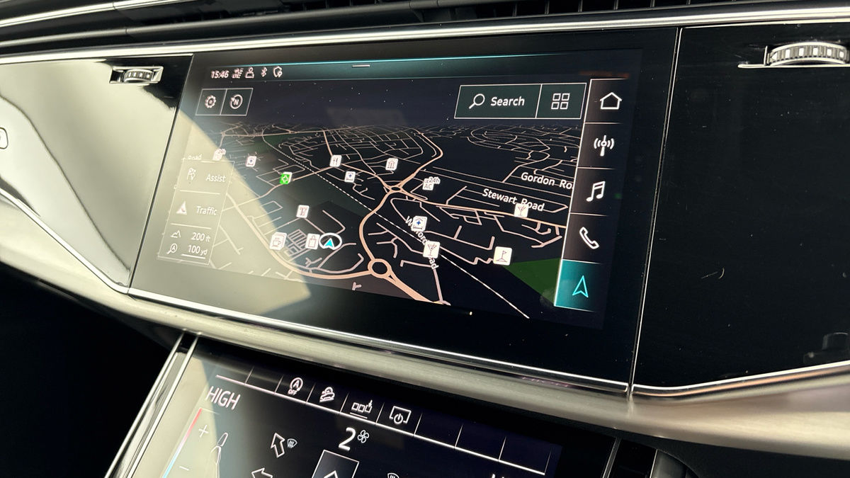 Audi Q8 Image 17