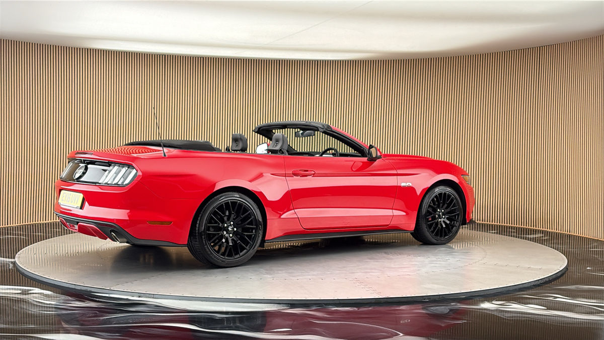 More views of Ford Mustang