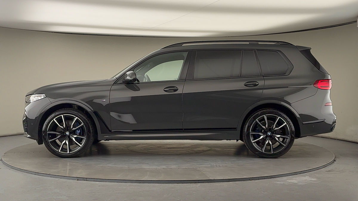 BMW X7 Image 15