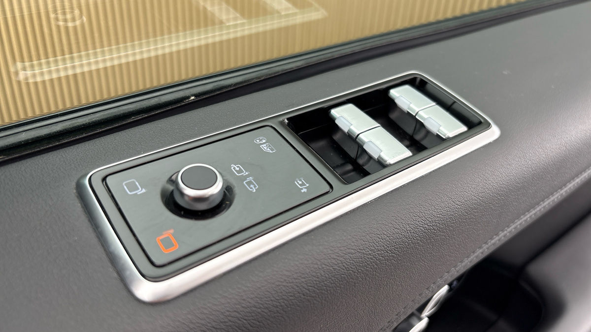 Land Rover Range Rover Image 27