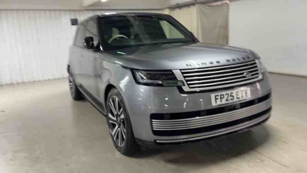 More views of Land Rover Range Rover
