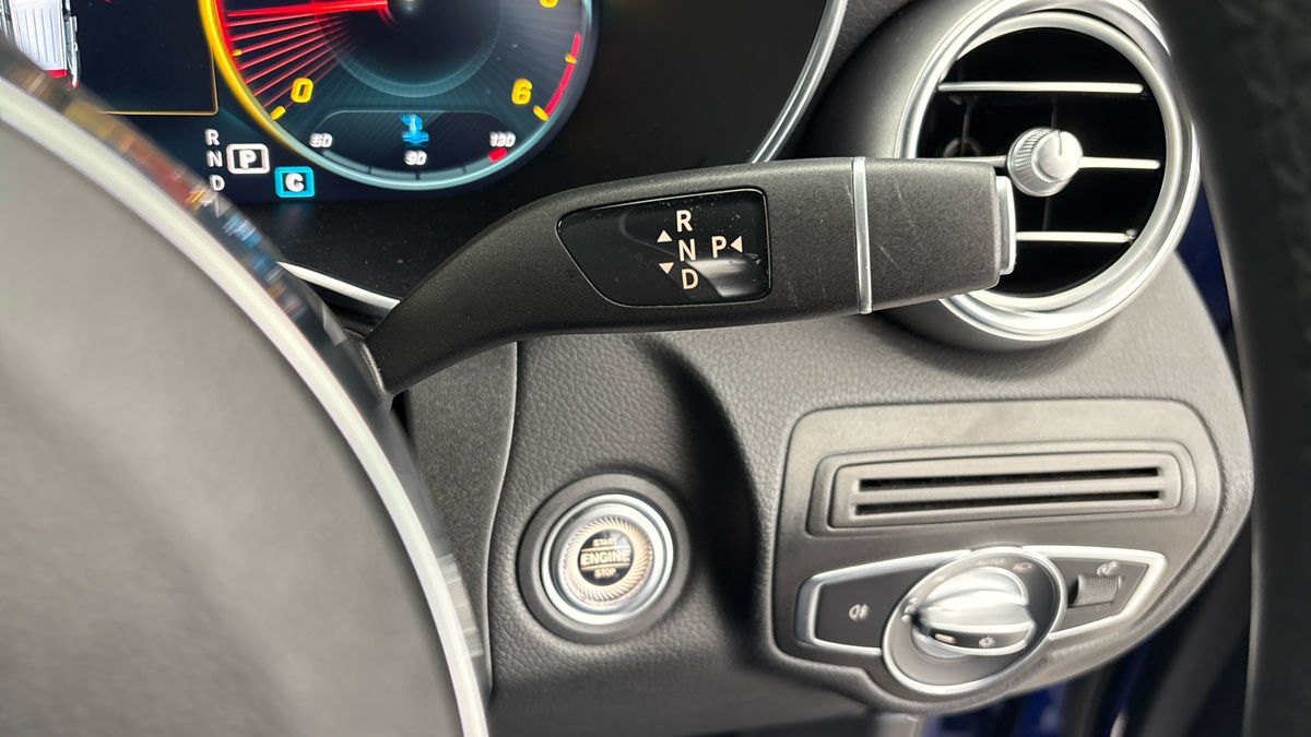 Mercedes-Benz GLC Image 6