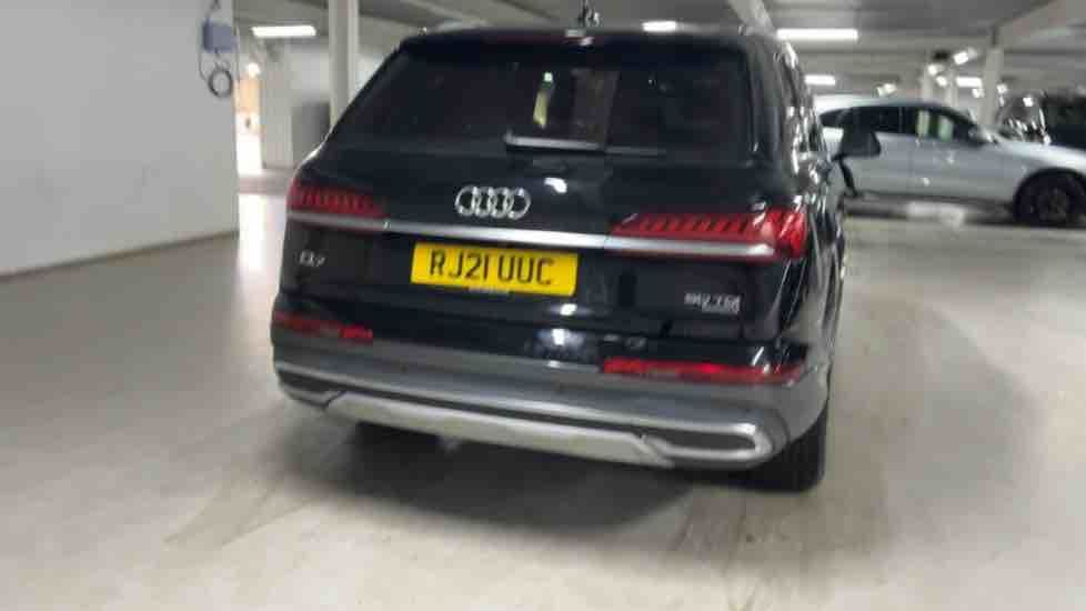 More views of Audi Q7