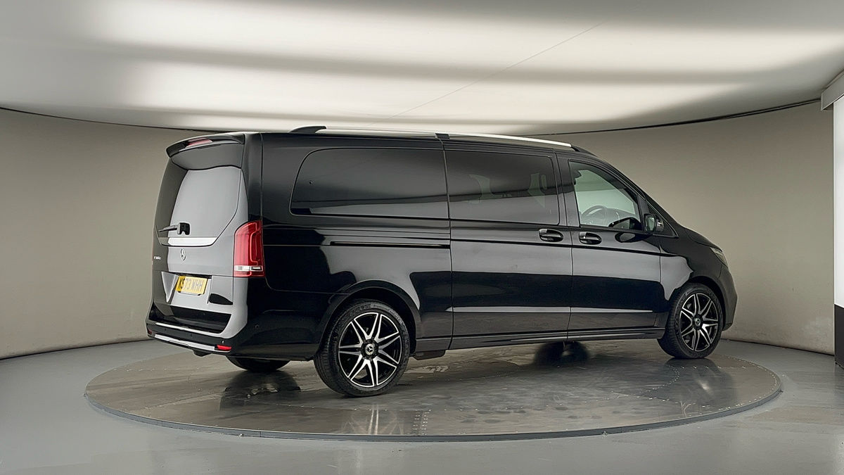 More views of Mercedes-Benz V Class