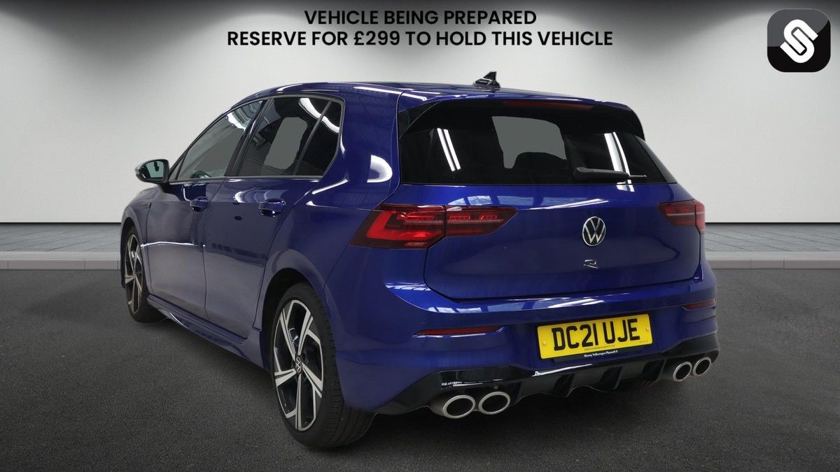 Volkswagen Golf Image 3