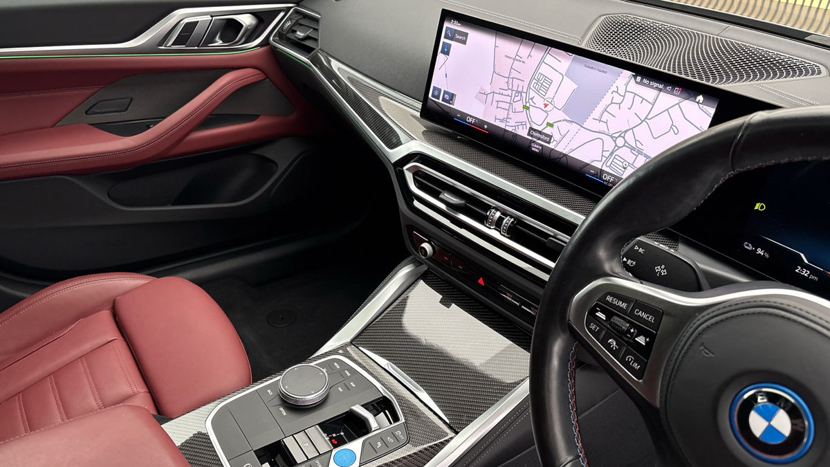 BMW i4 Image 18