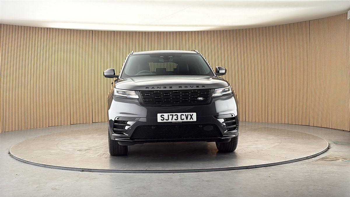 More views of Land Rover Range Rover Velar