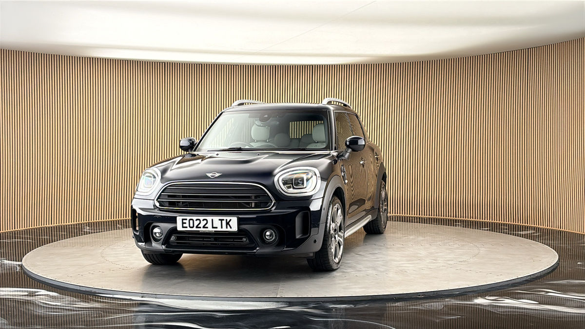 More views of MINI Countryman