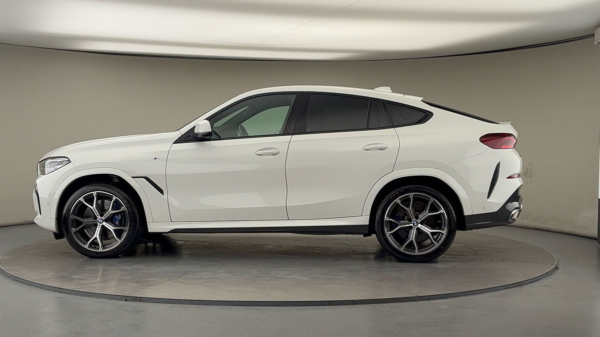 More views of BMW X6