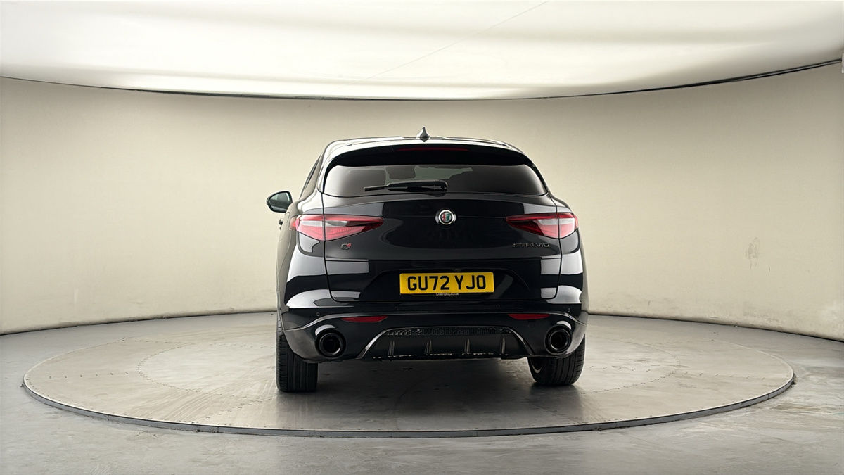 More views of Alfa Romeo Stelvio