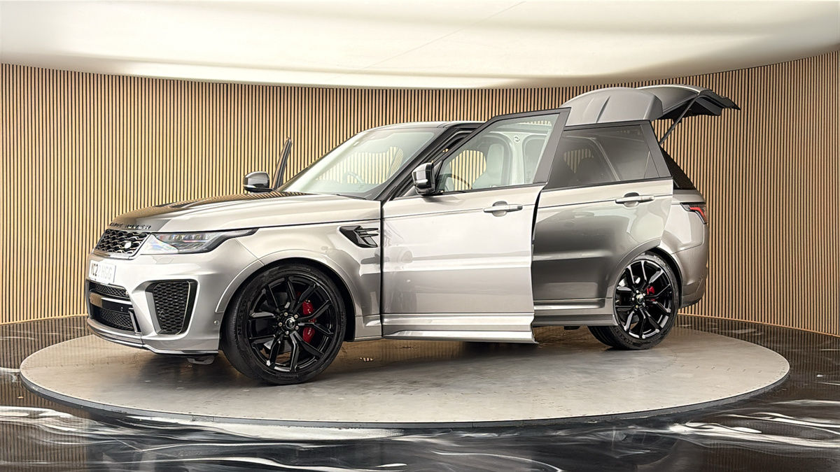 More views of Land Rover Range Rover Sport