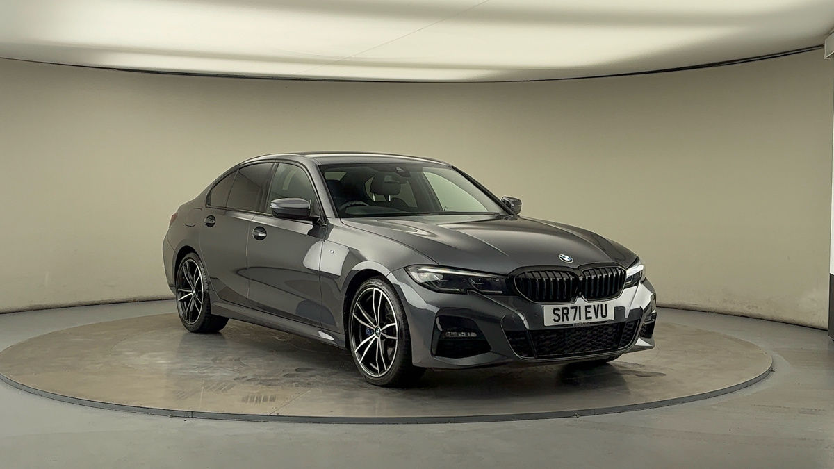 BMW 3 Series Sticky Header Image