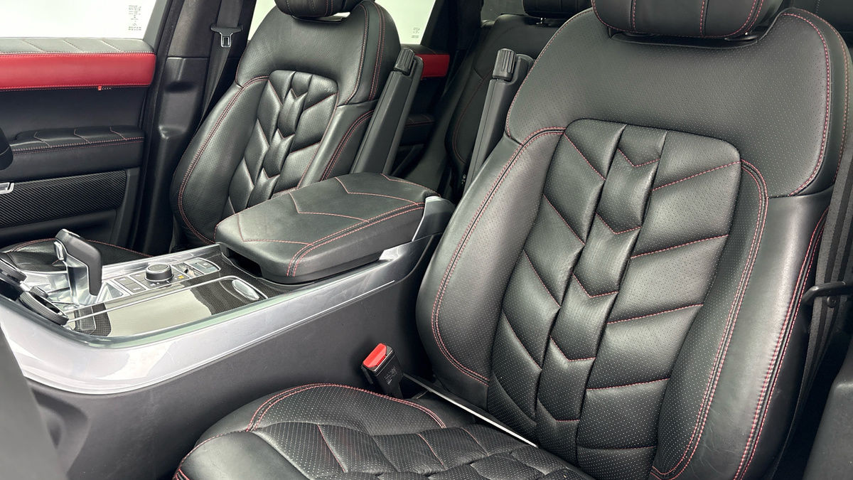 Land Rover Range Rover Sport Image 7