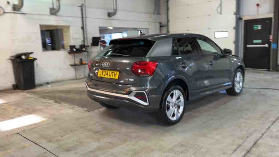 More views of Audi Q2