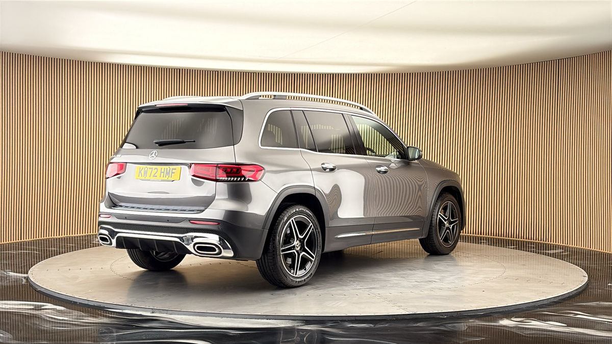 More views of Mercedes-Benz GLB