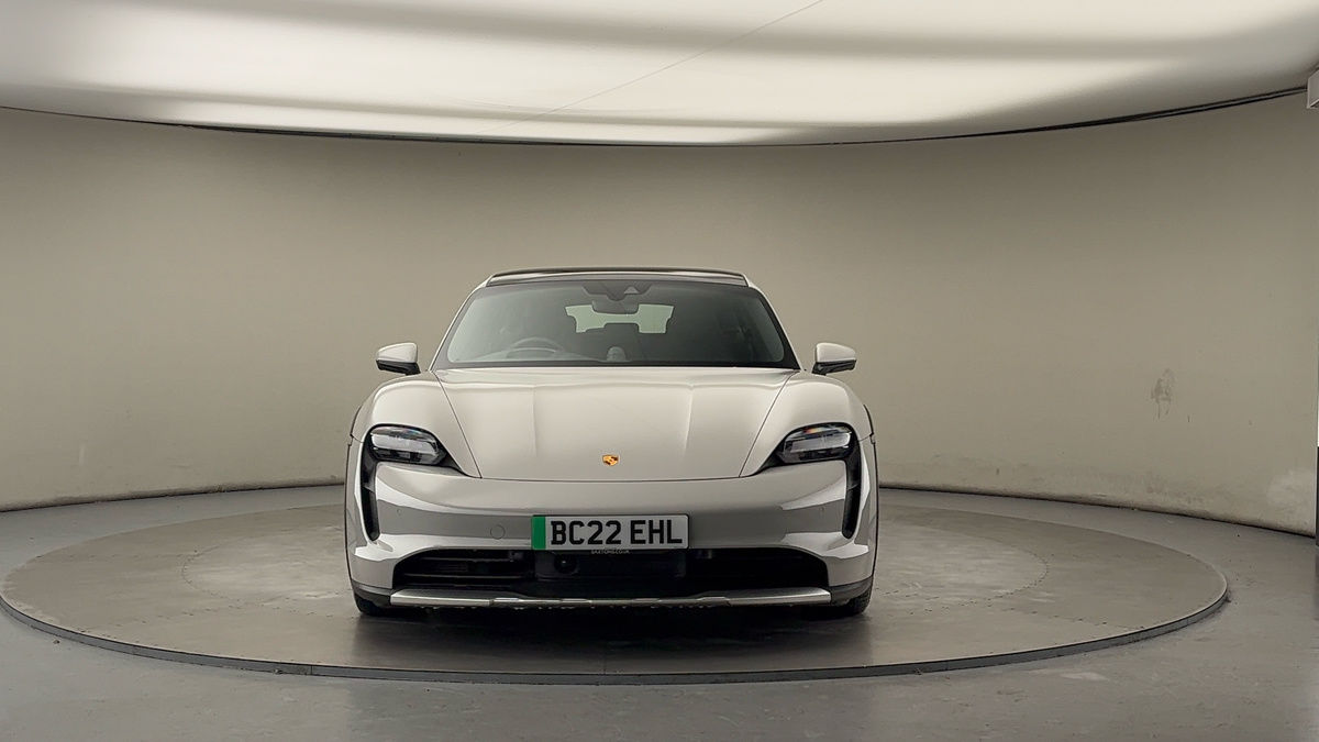 Porsche Taycan Image 3