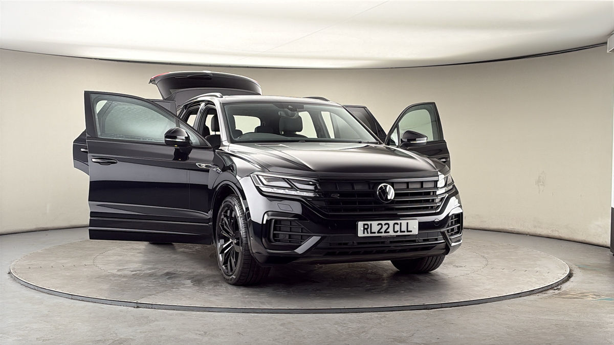More views of Volkswagen Touareg