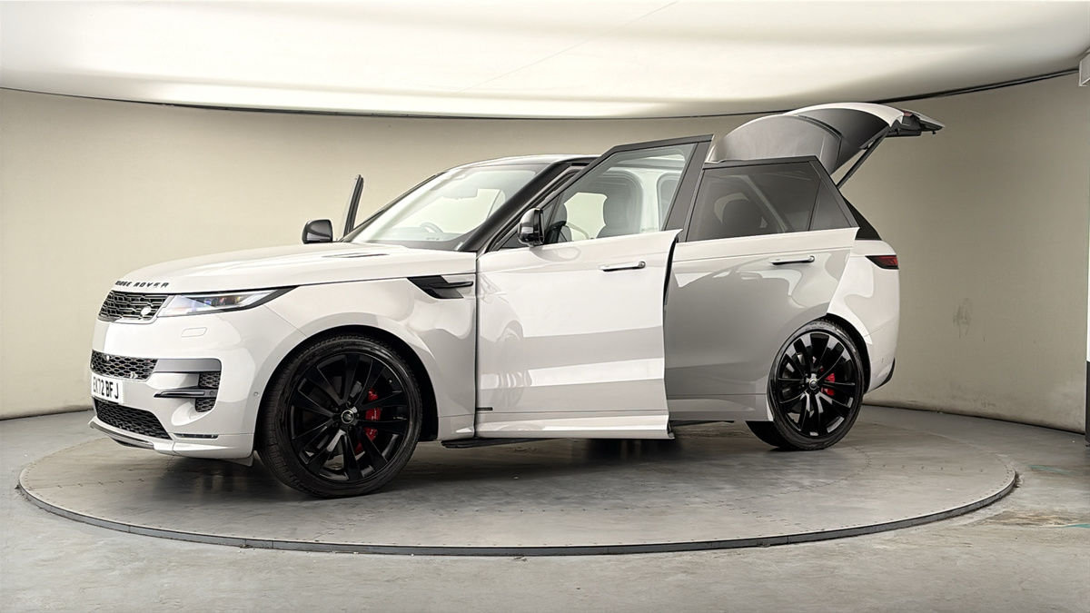 More views of Land Rover Range Rover Sport