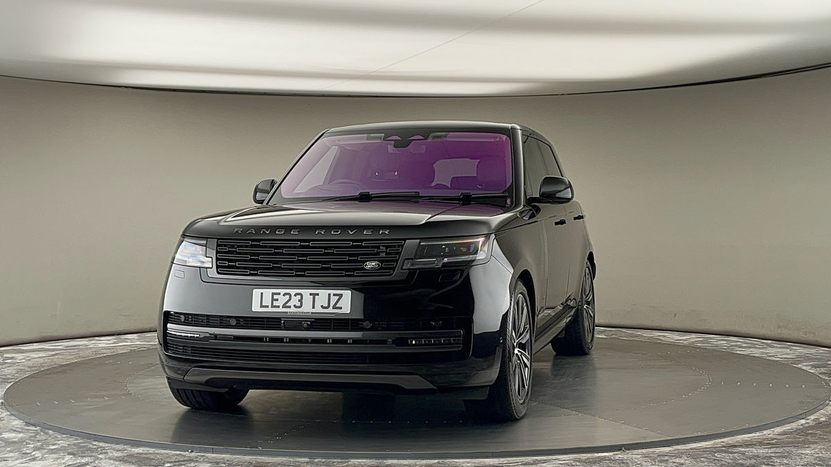 More views of Land Rover Range Rover