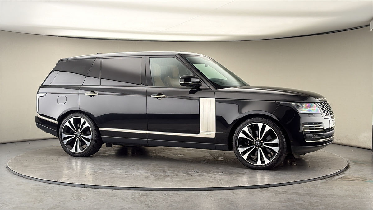 More views of Land Rover Range Rover