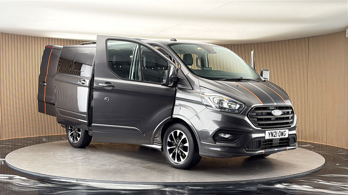 More views of Ford Transit Custom