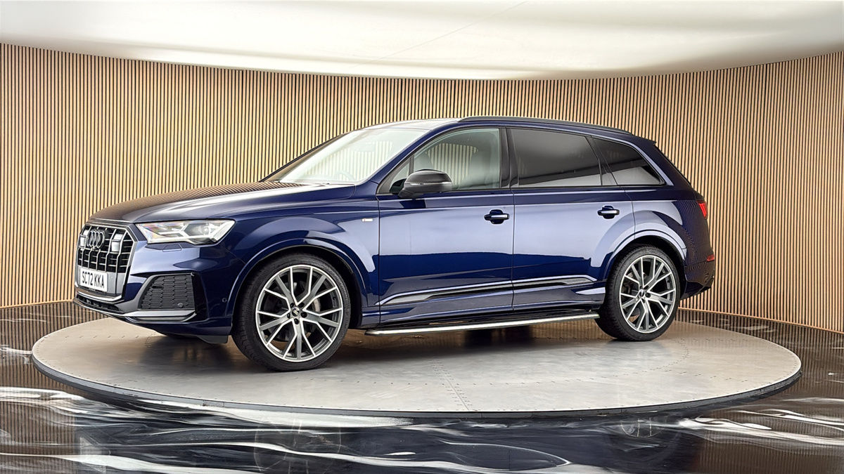 More views of Audi Q7