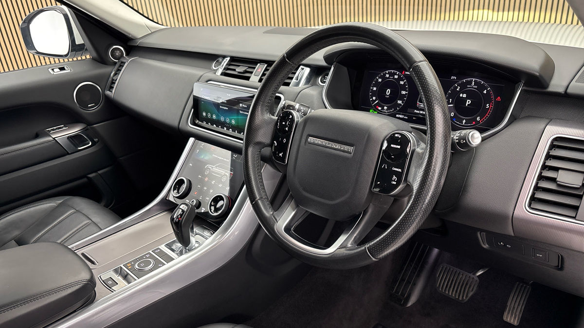 Land Rover Range Rover Sport Image 5