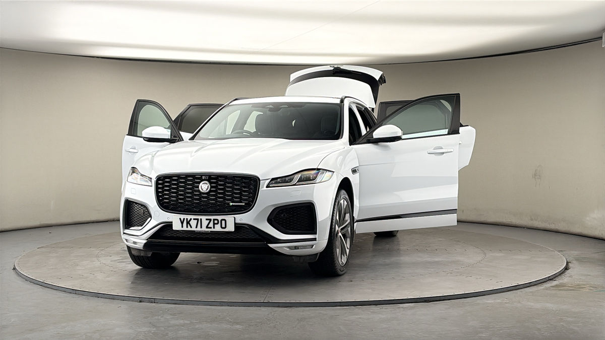 More views of Jaguar F-PACE