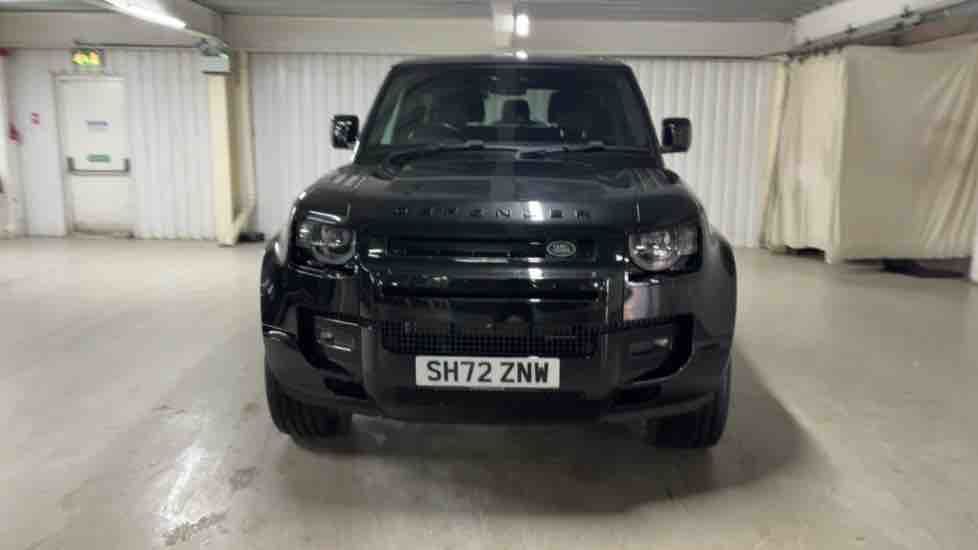More views of Land Rover Defender 90