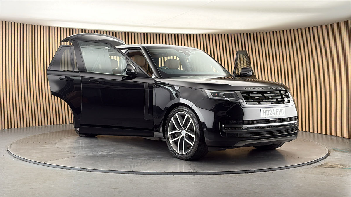 More views of Land Rover Range Rover