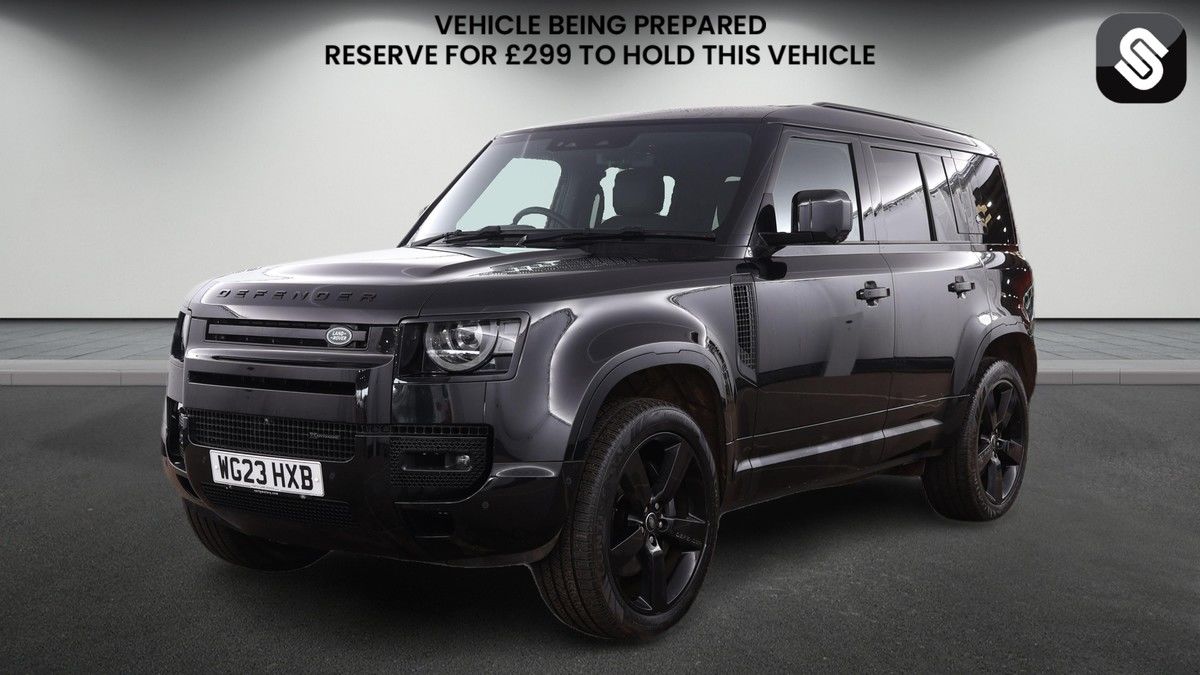 Land Rover Defender 110 Image 2