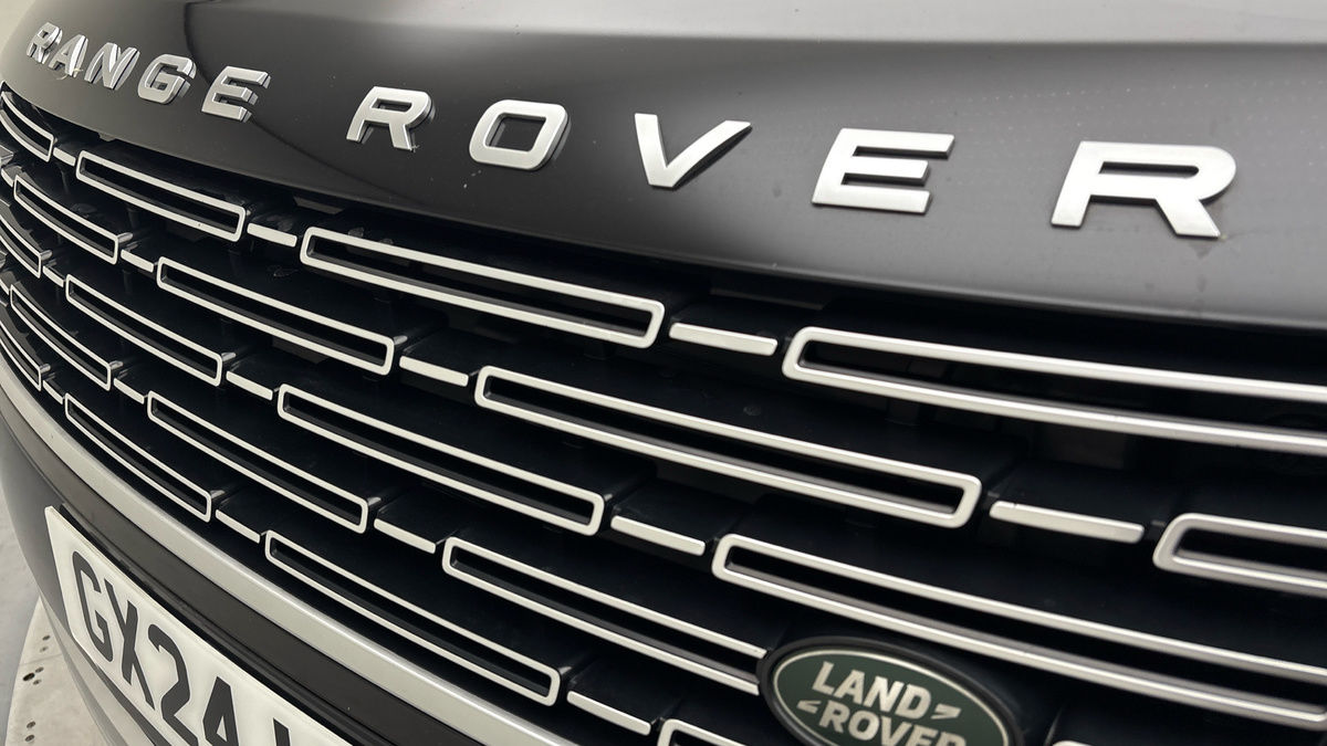 Land Rover Range Rover Image 24