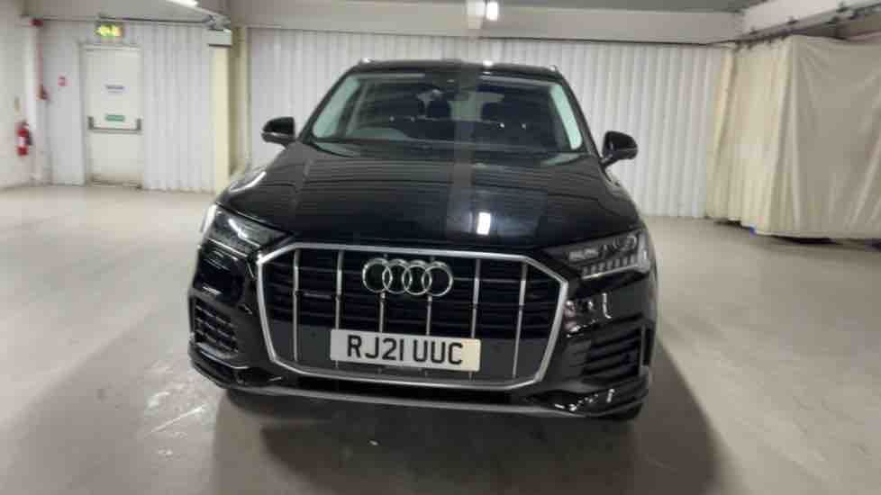 More views of Audi Q7