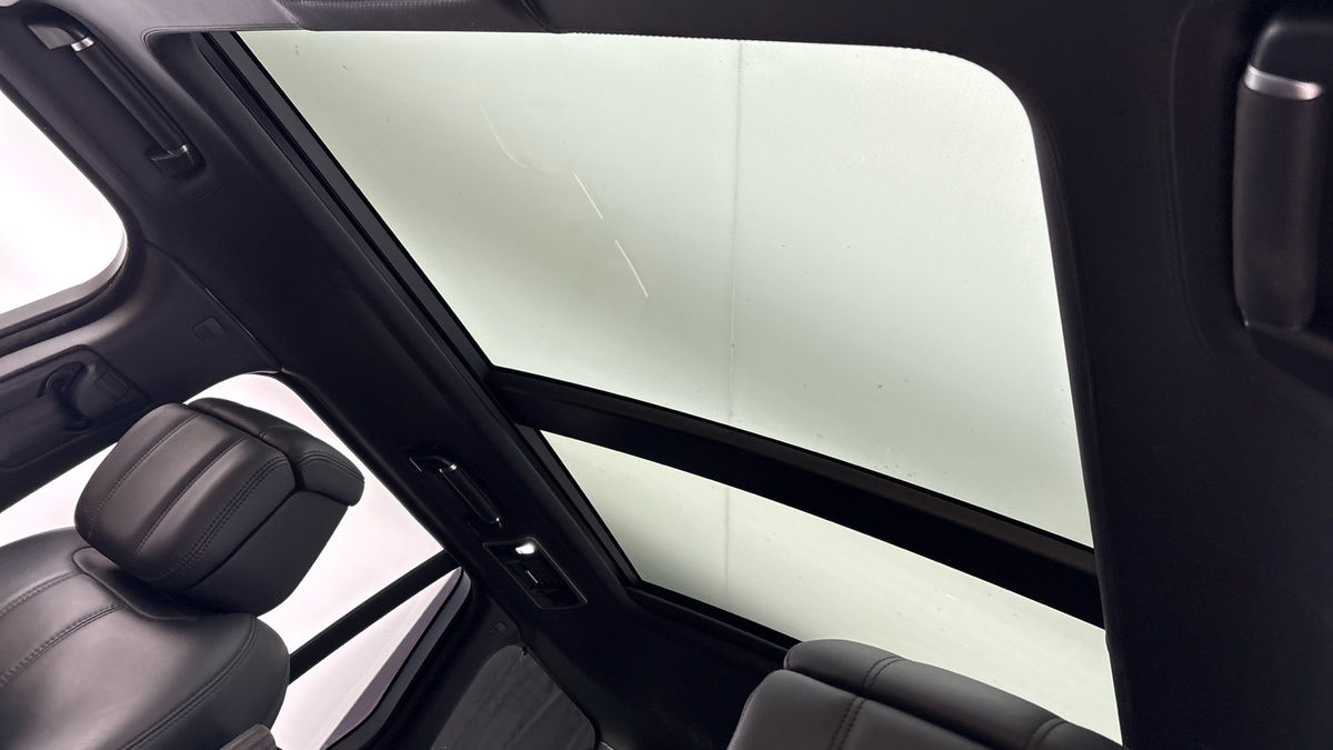 Land Rover Range Rover Image 6