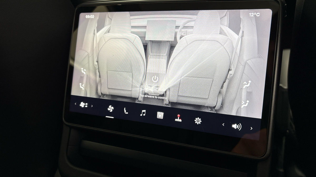 Tesla Model Y Image 26