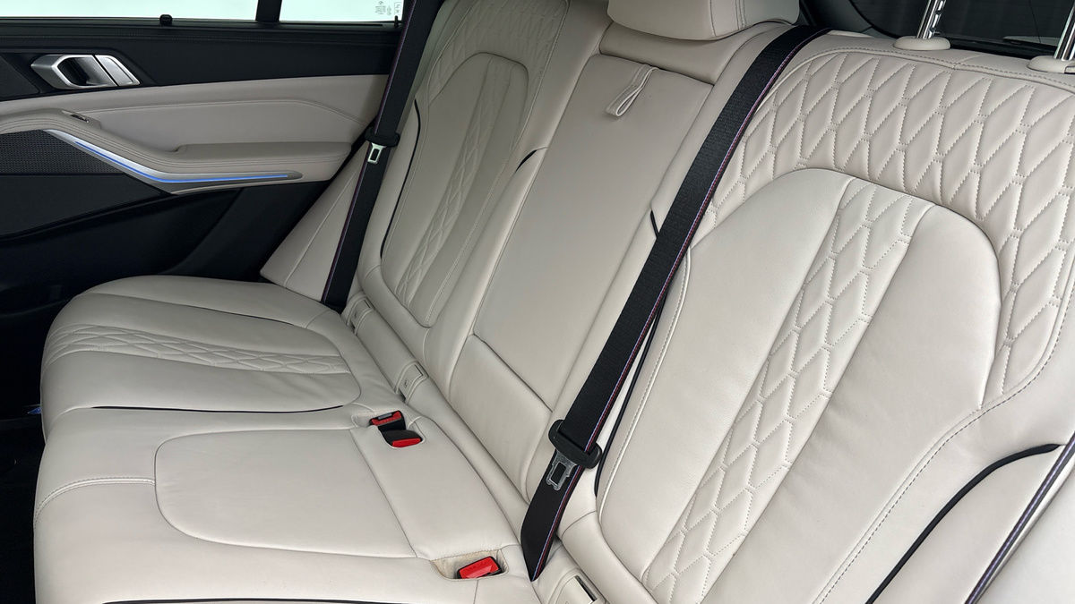 BMW X5 Image 8