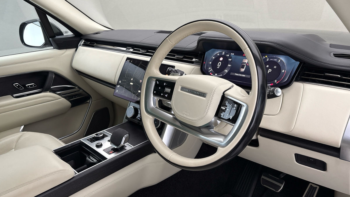 Land Rover Range Rover Image 9