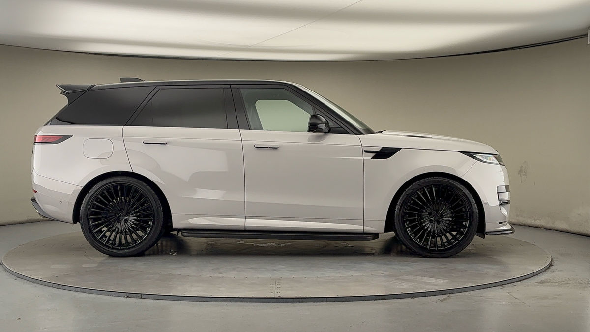 Land Rover Range Rover Sport Urban Image 16
